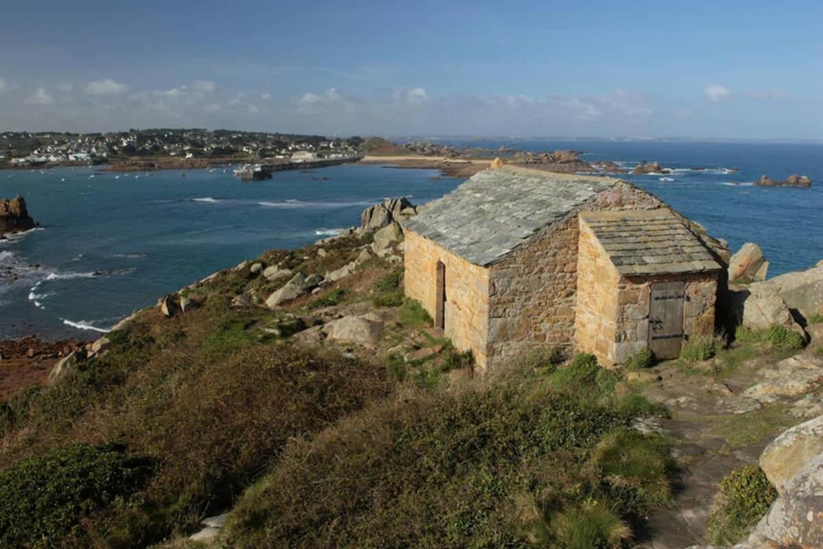 Kermartin - Maison De Famille Avec Vue Sur La Baie De Morlaix Plouézocʼh Buitenkant foto